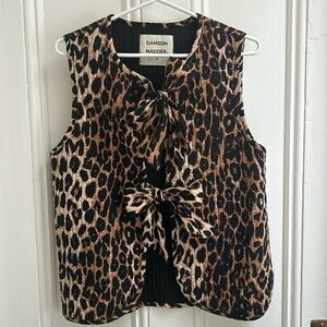 NWOT Damson Madder Leopard Gilet. Size 6 (UK10).